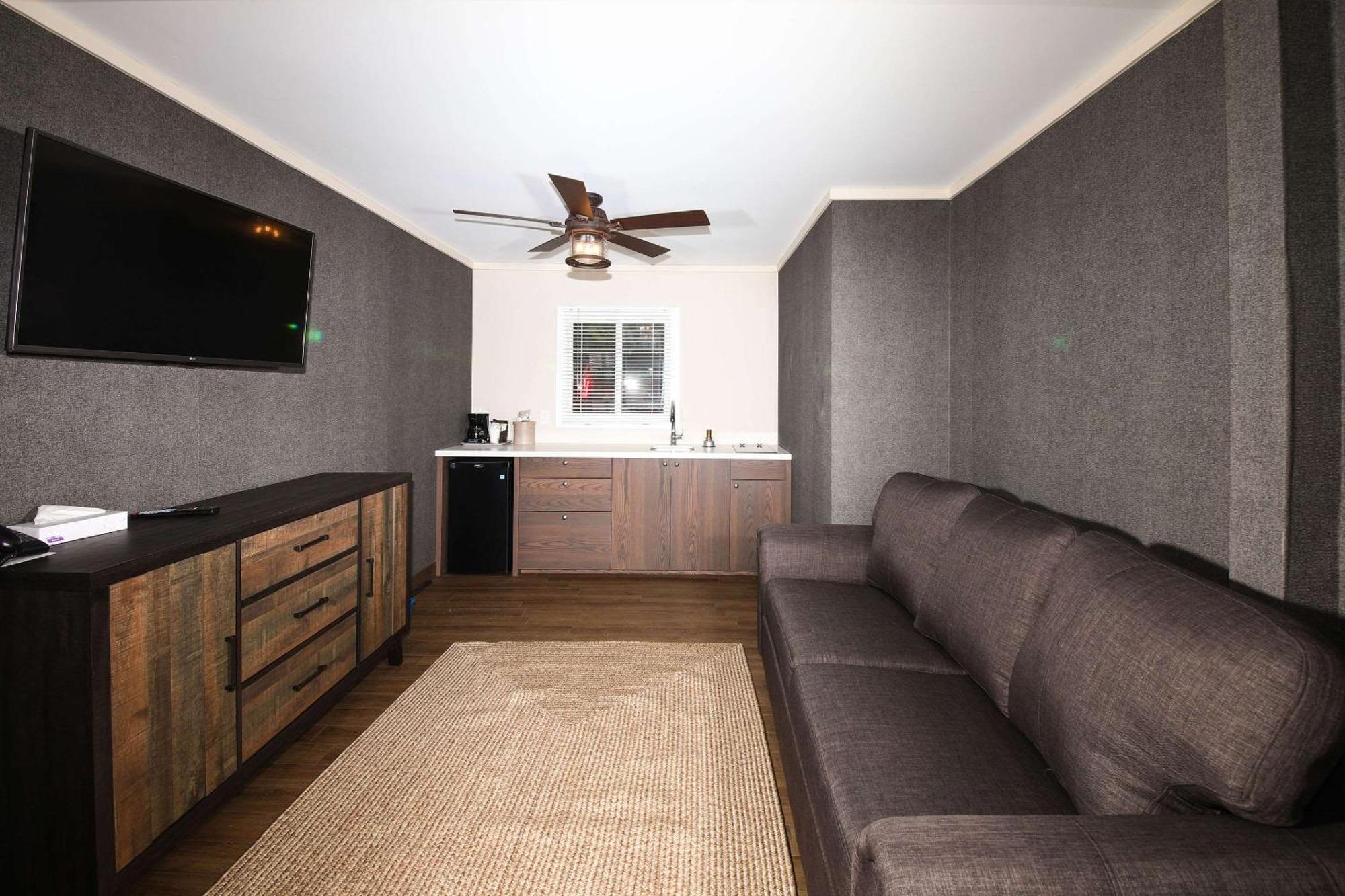 Bayview Wildwood Resort, Ascend Hotel Collection Severn Dış mekan fotoğraf